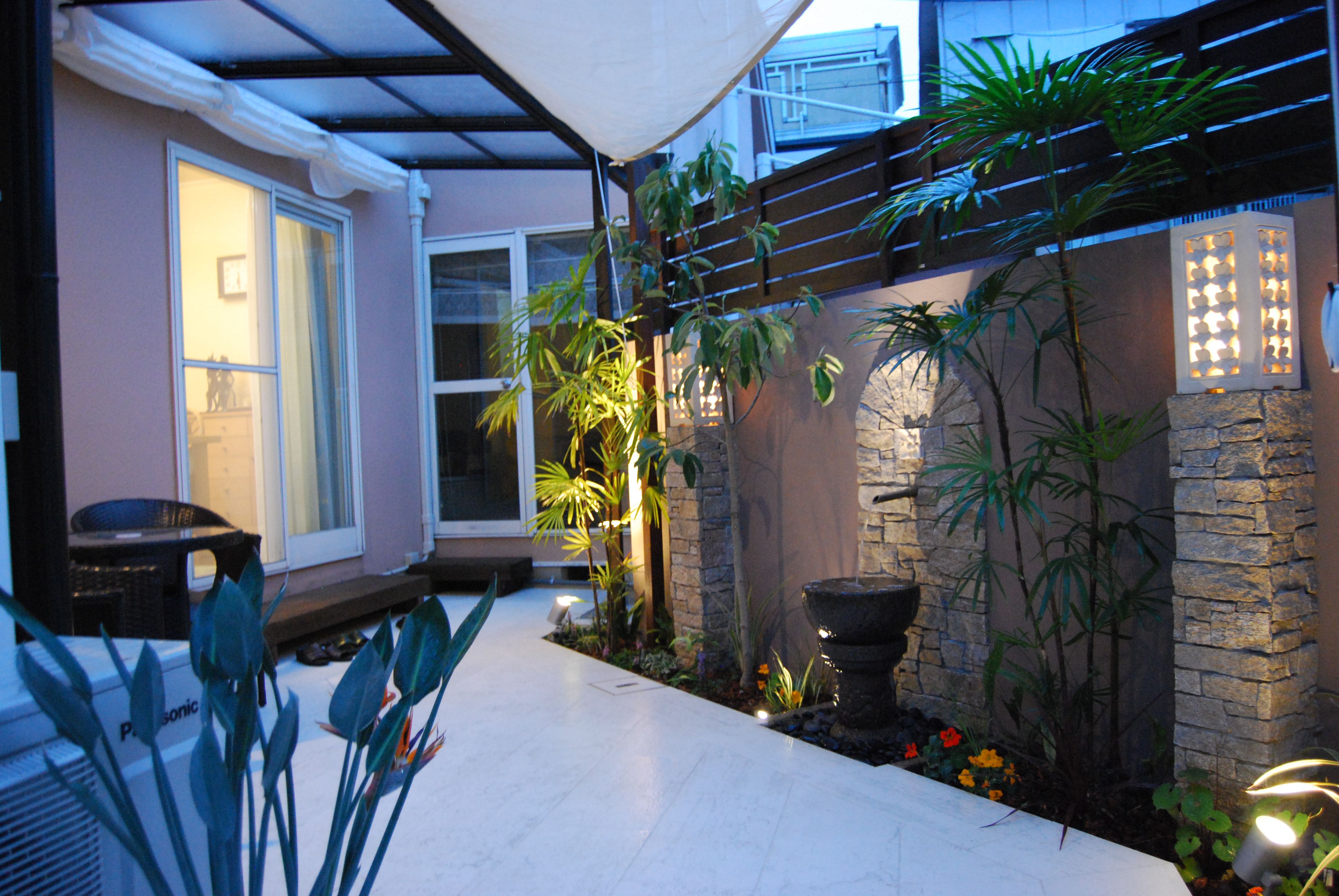 バリ風リゾートのお庭にリフォーム 一戸建て バリのリゾートホテル リフォーム事例 Lixilリフォームネット
